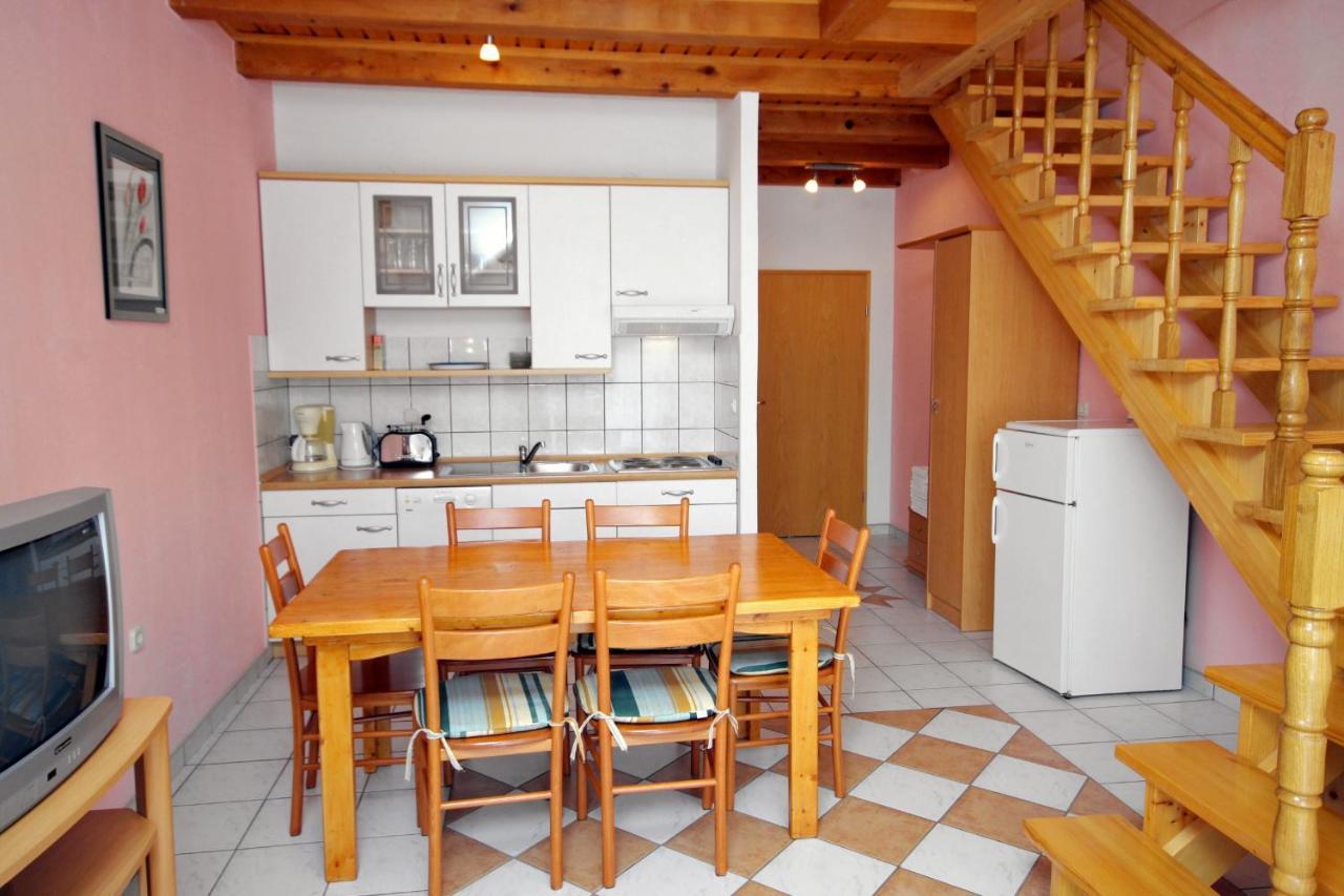 Apartments With A Swimming Pool Jadranovo, Crikvenica - 3238 Luaran gambar