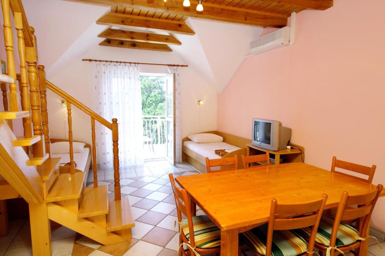 Apartments With A Swimming Pool Jadranovo, Crikvenica - 3238 Luaran gambar