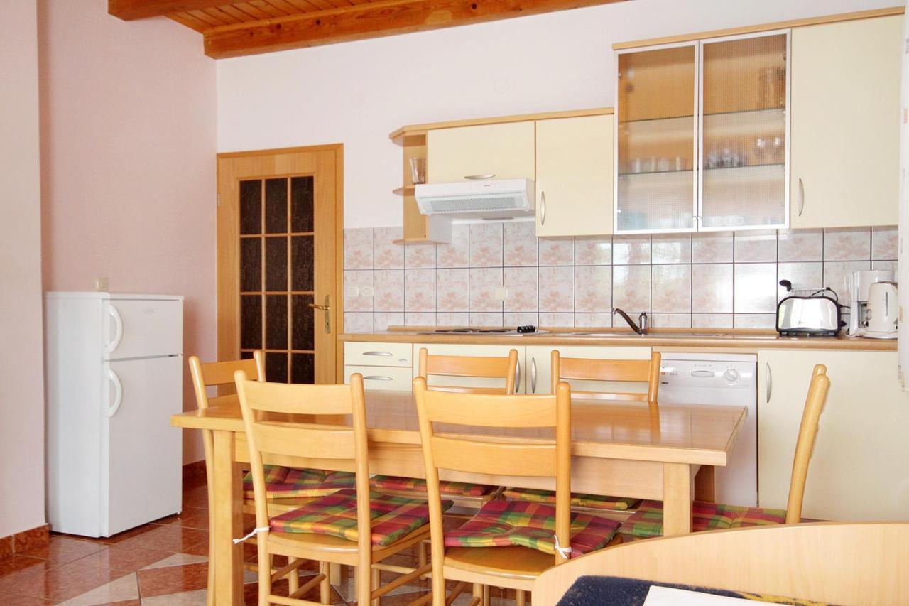 Apartments With A Swimming Pool Jadranovo, Crikvenica - 3238 Luaran gambar